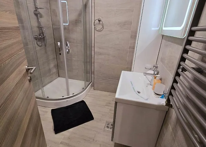 Seaview Family Pool & Mamaia Nord * Navodari