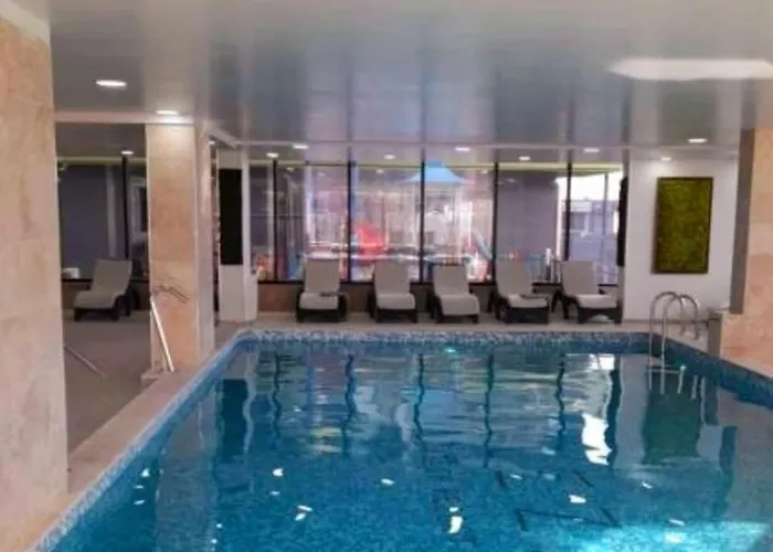 Seaview Family Pool & Mamaia Nord