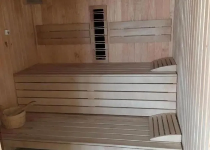 Seaview Family Pool & Mamaia Nord Apartment *