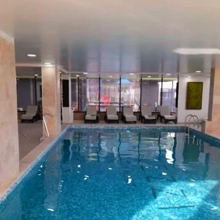 Seaview Family Pool & Mamaia Nord