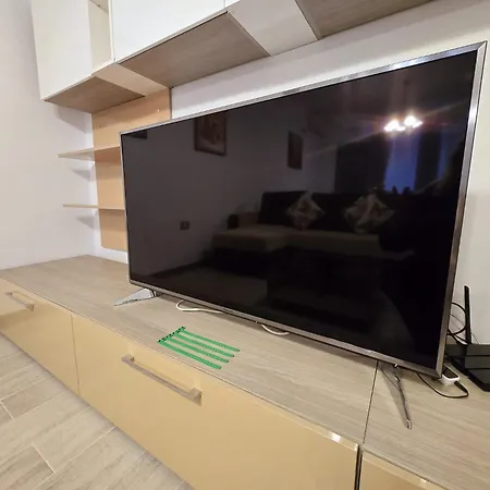 Seaview Family Pool & Mamaia Nord Apartment