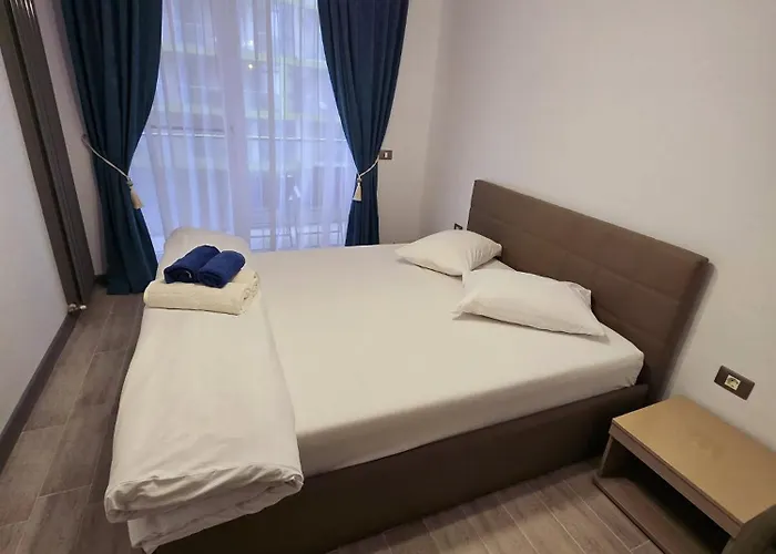 Seaview Family Pool & Mamaia Nord *