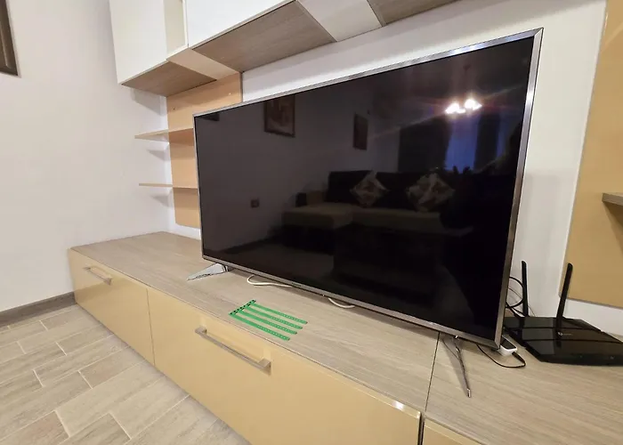 Seaview Family Pool & Mamaia Nord Apartment